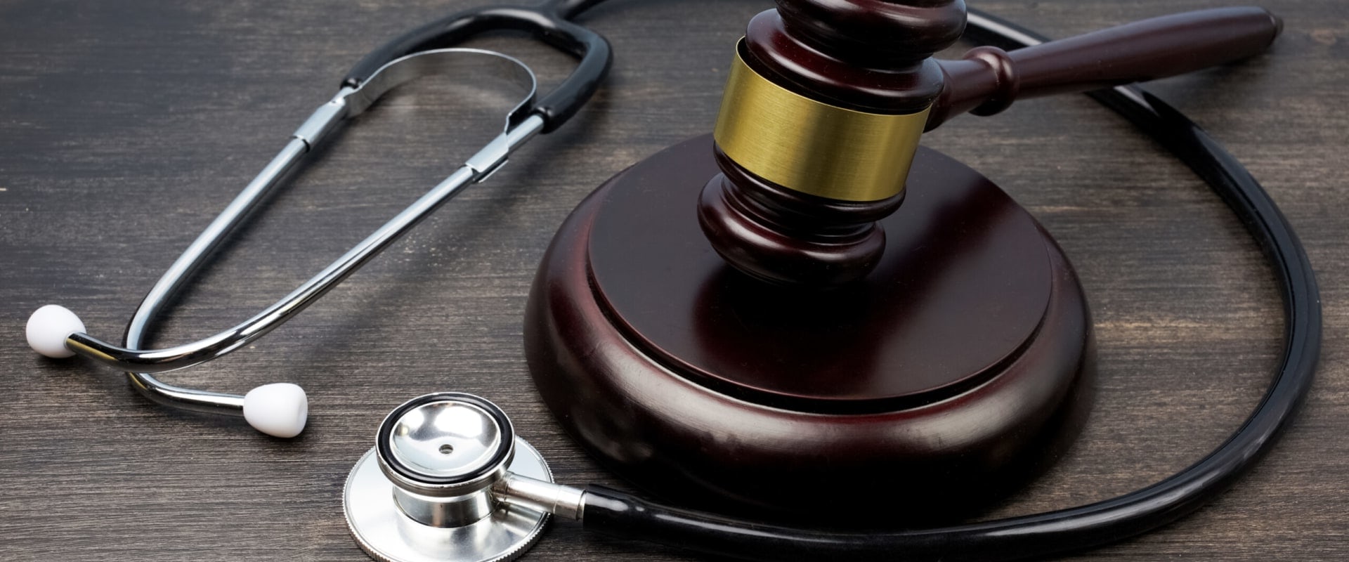 What are the four d's necessary for a malpractice suit?